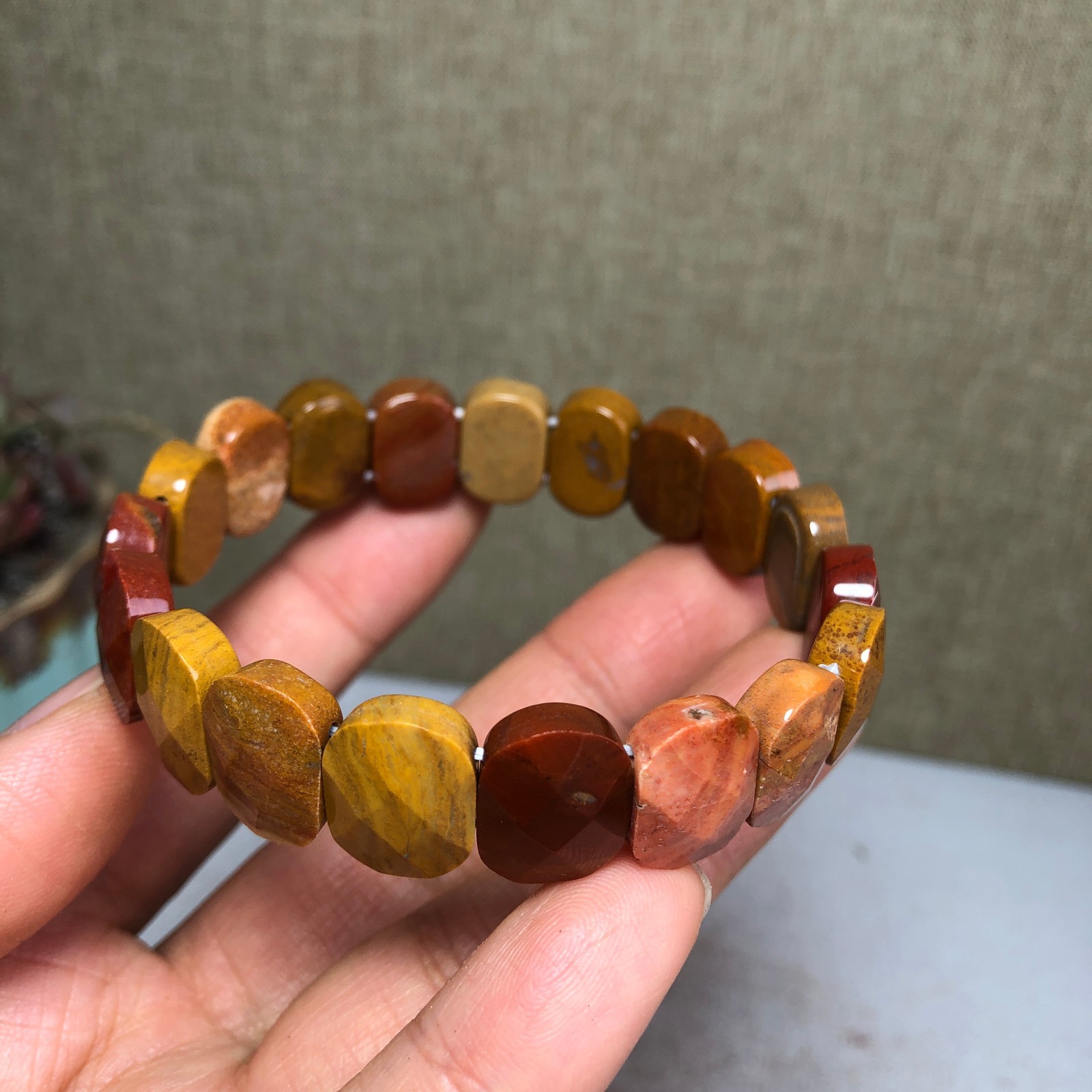Natural egg yolk stone Crystal Quartz chain aspect beads bracelet 28g A3566