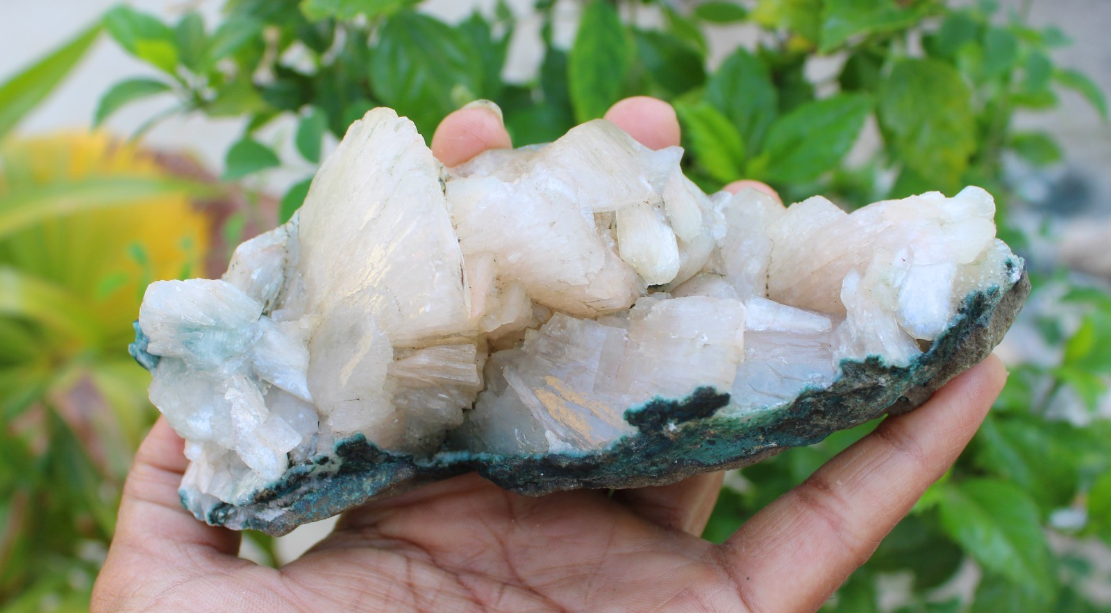 heulandite on matrix minerals specimen #A43