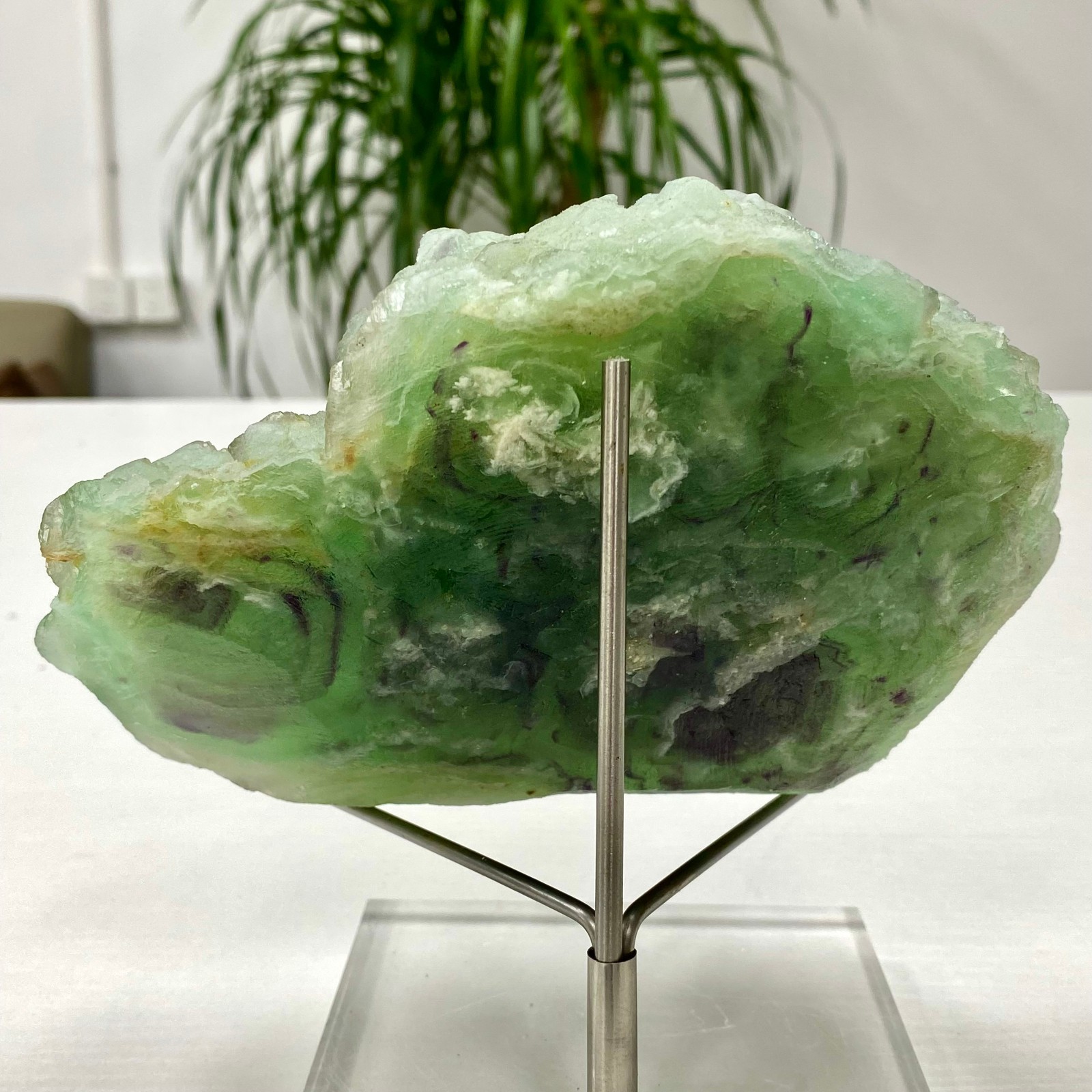 3.64LB Natural transparent green cubic fluorite mineral crystal sample/China