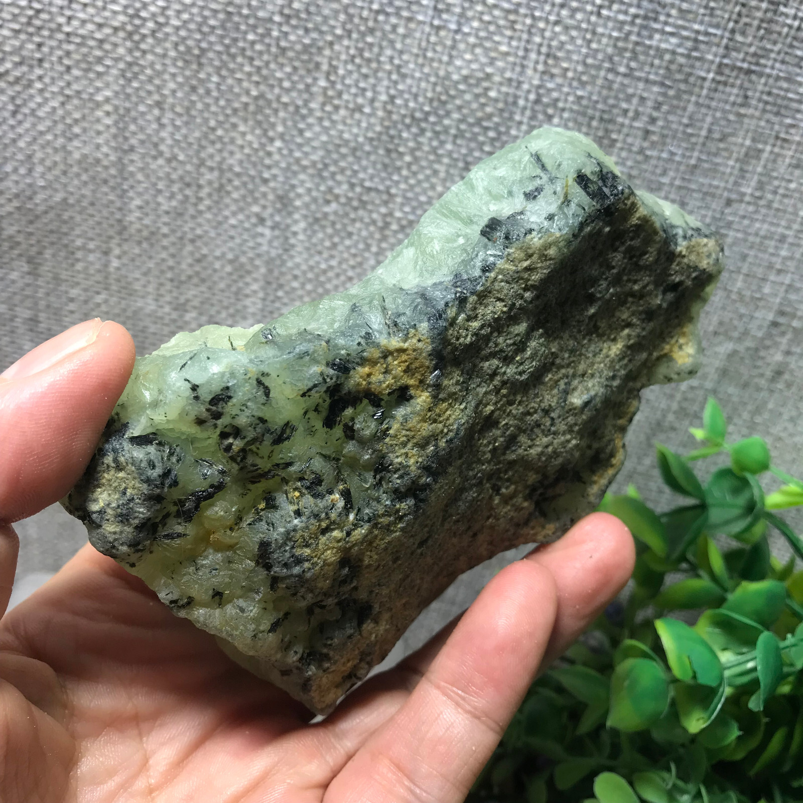 265g Natural Green chalcedony grape agate crystal specimen Indonesia 05