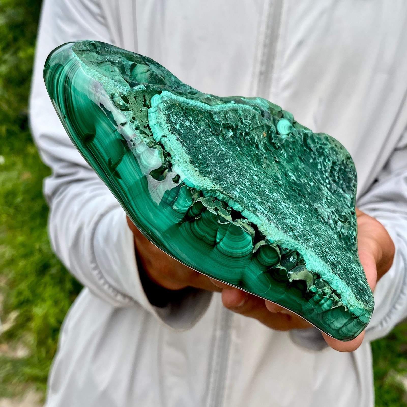 2.53LB Natural Glossy Malachite Cat Eye Transparent Cluster Rough Mineral Sample