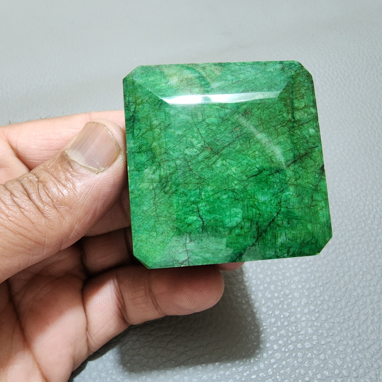 619.15 Crt Wonderful Top A+ Size Green Brazilian Emerald Loose Gemstone Jewelry