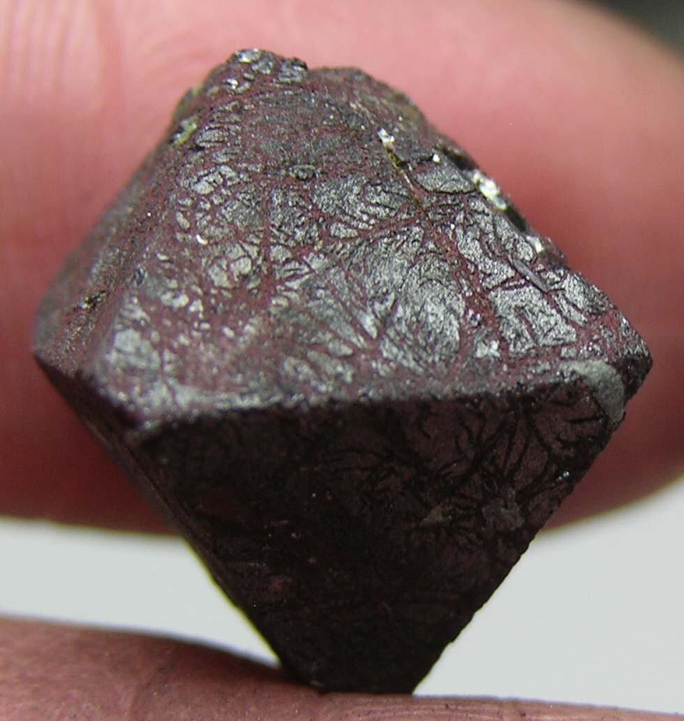 #16 Pakistan 27.15ct Natural Octahedron Magnetite Crystal Specimen 5.40g 17mm
