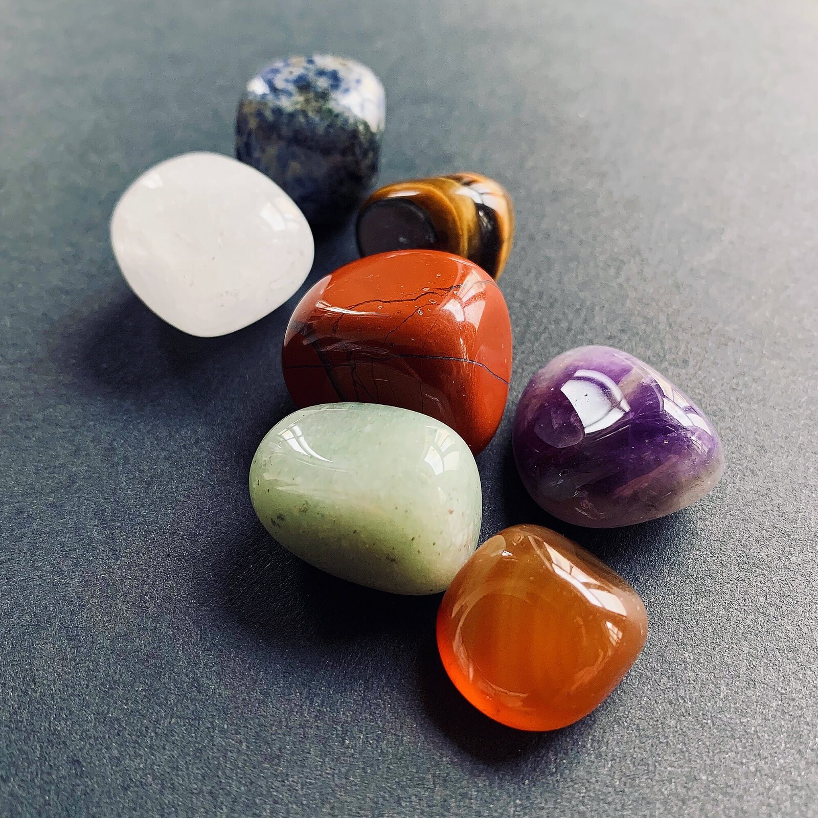 RAW CHAKRA STONES – 7 Pieces Set (Crystal Balancing Set, Crystal Healing)