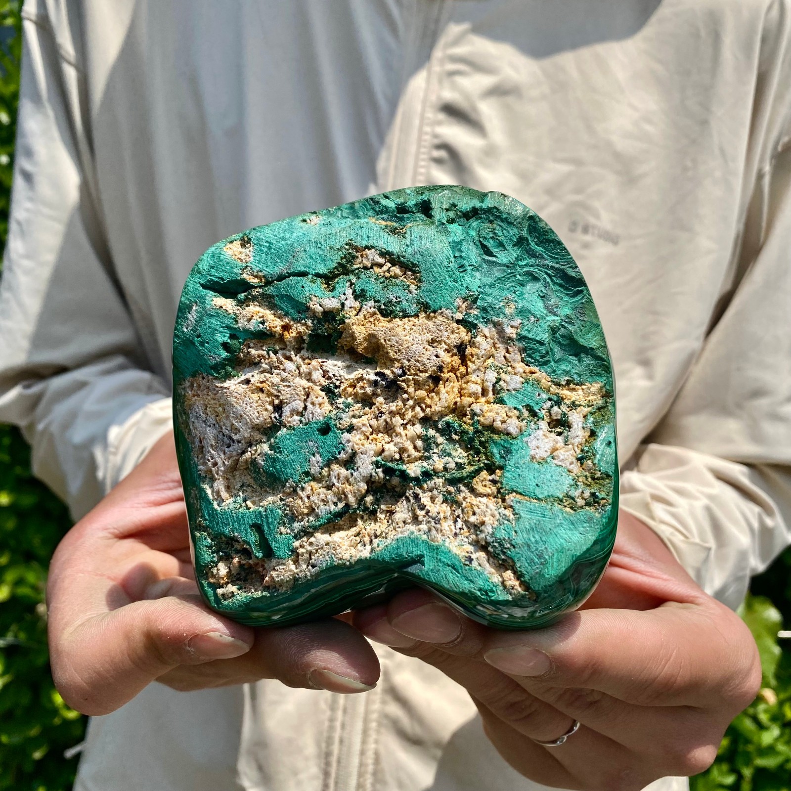 2.42LB Natural glossy Malachite transparent cluster rough mineral sample