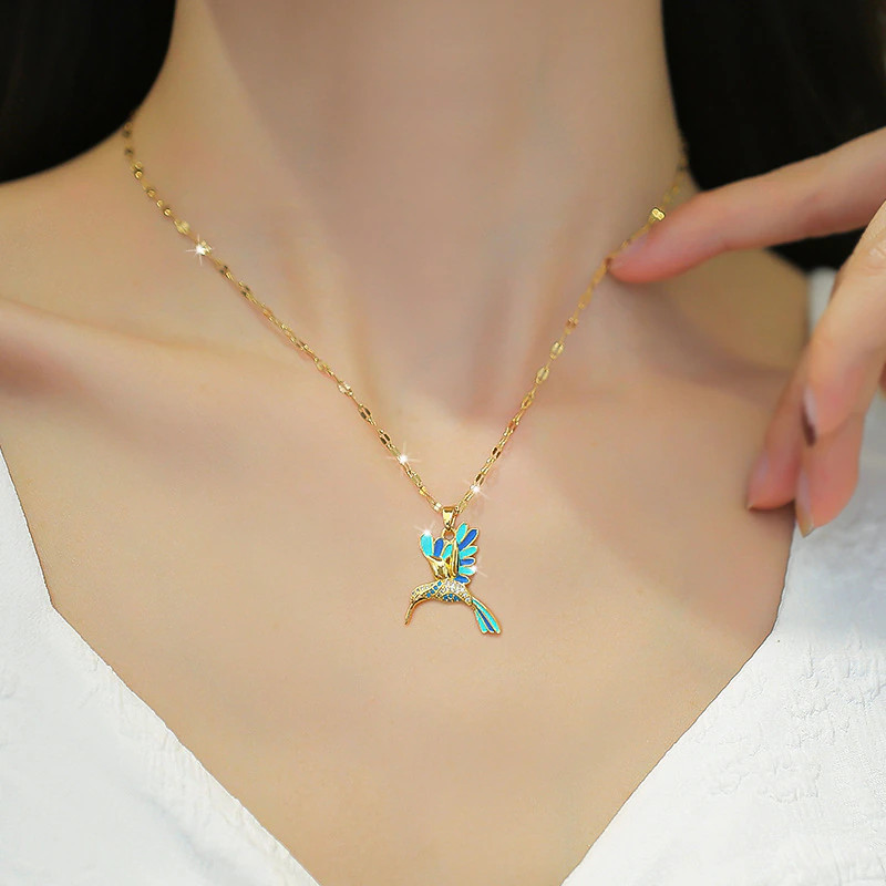 Women’s Fashion Jewelry Gold Cubic Zircon Blue Hummingbird Pendant Necklace 1PC