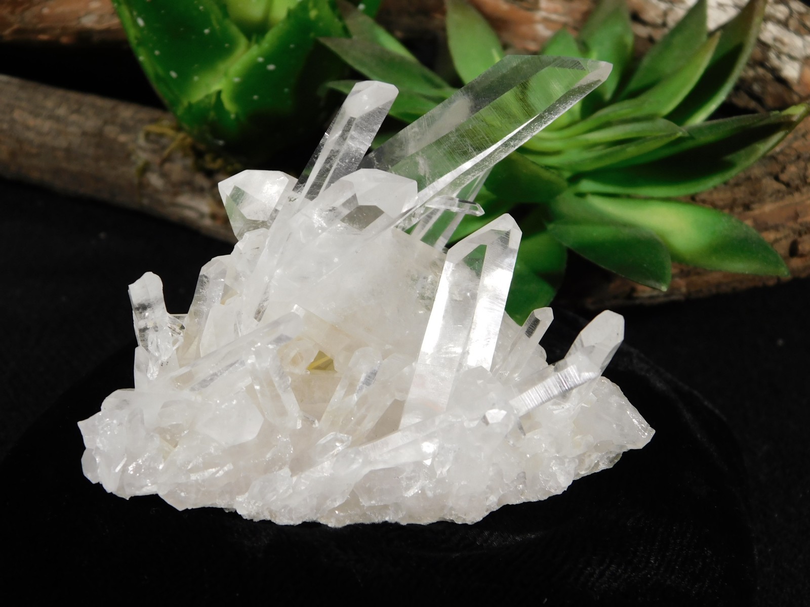 SUPER! TRANSLUCENT Quartz Crystal Cluster Collier Creek ARKANSAS 130gr
