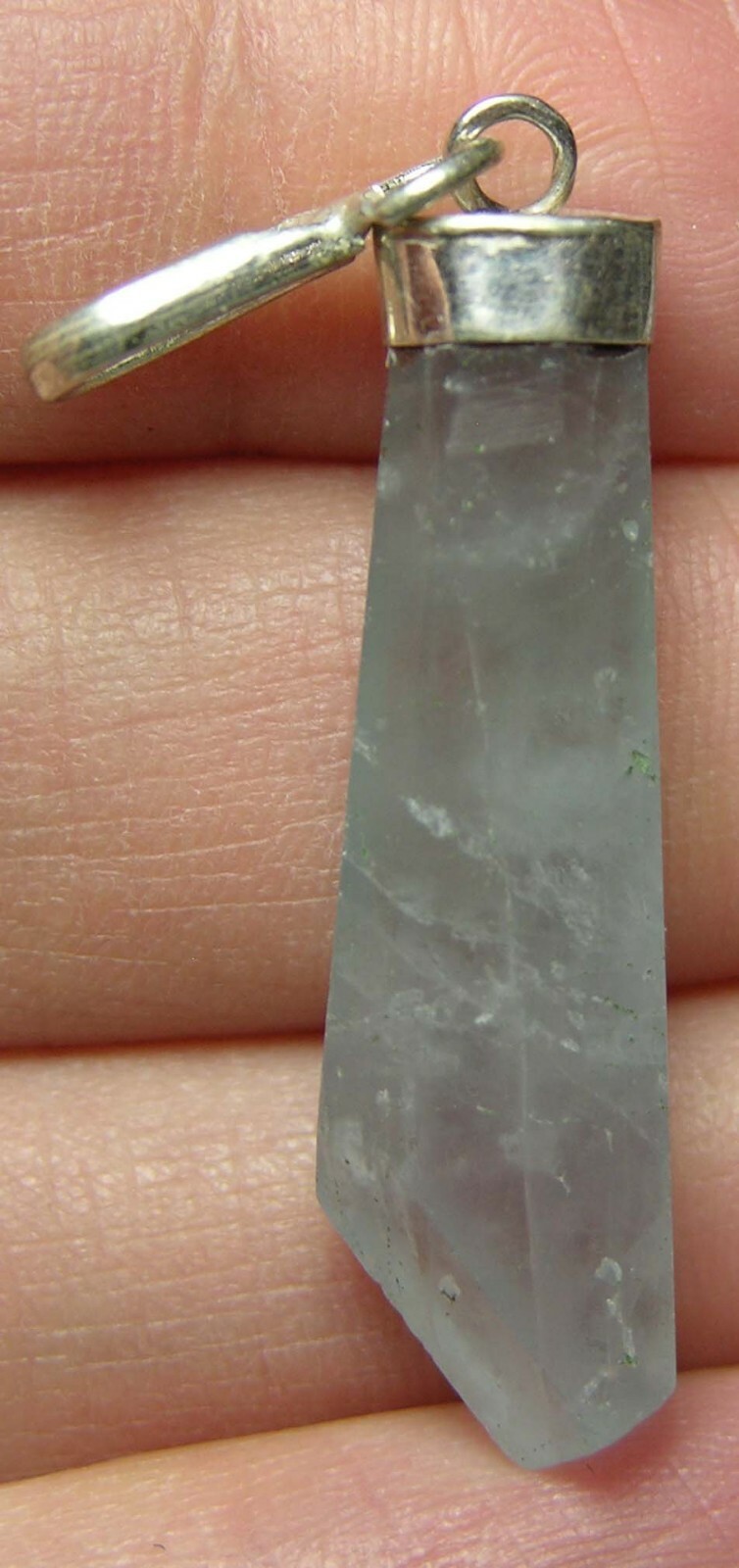 #11 Pakistan 23.00ct 100% Natural Blue Fluorite Crystal Pendant 4.60g 32.00mm