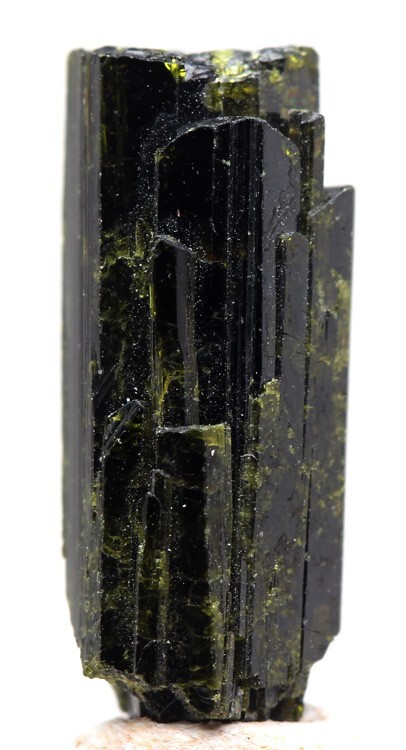 EPIDOTE Specimen Green Crystal Cluster Mineral PERU w/ ID card