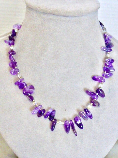 VINTAGE STERLING SILVER LOBSTER CLASP AMETHYST NUGETT GRADUATED NECKLACE