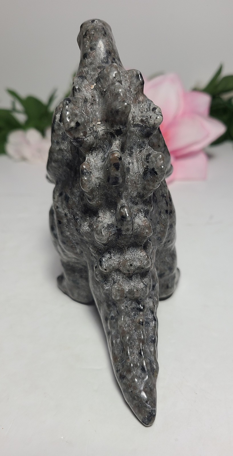 4.6″ 364g Awesome UV Reactive Yooperlite Godzilla Crystal Stone Carving Statue