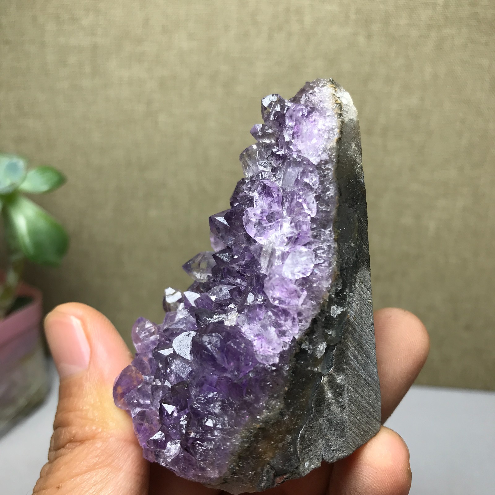 62mm NATURAL amethyst point purple Crystal Cluster Mineral Specimen 111g A1774