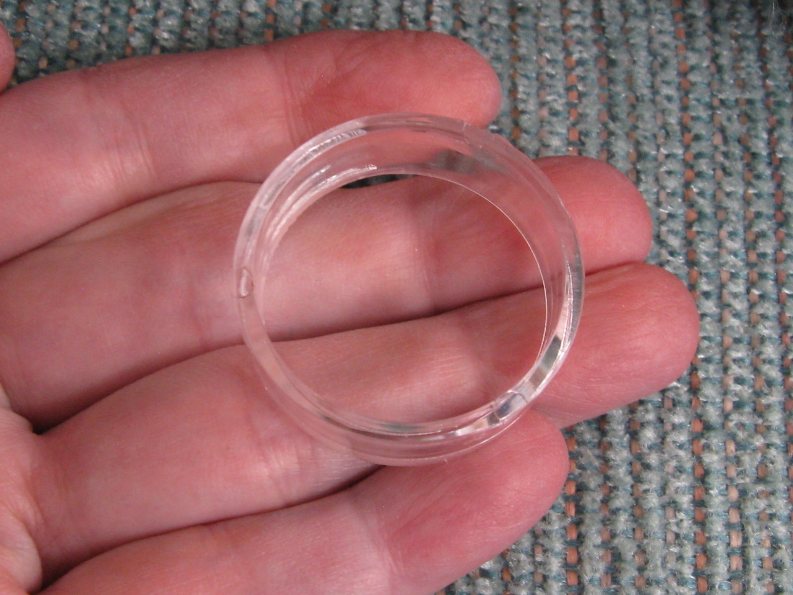New Circular Clear Acrylic Stand Holder Display–Sphere, Ball-Reversible-1 1/8″