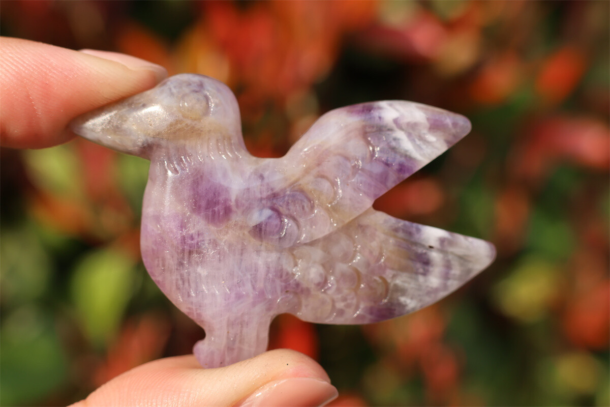 2.3” Natural Dream amethyst Hummingbird Crystal figurine Hand Carved decor 1pc