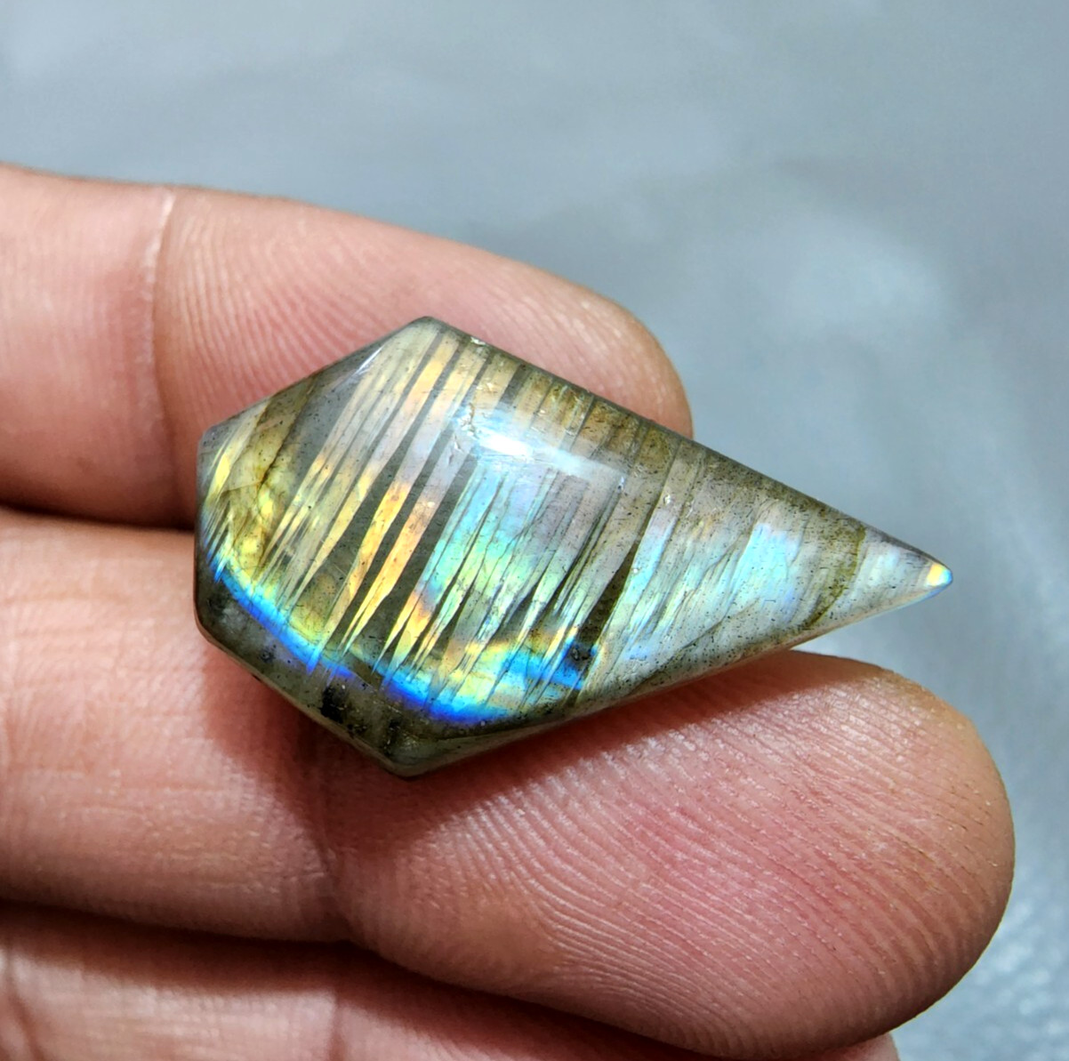 22 Crt Outstanding Labradorite Cabochon Coffin Shape Loose Gemstone For Jewelry