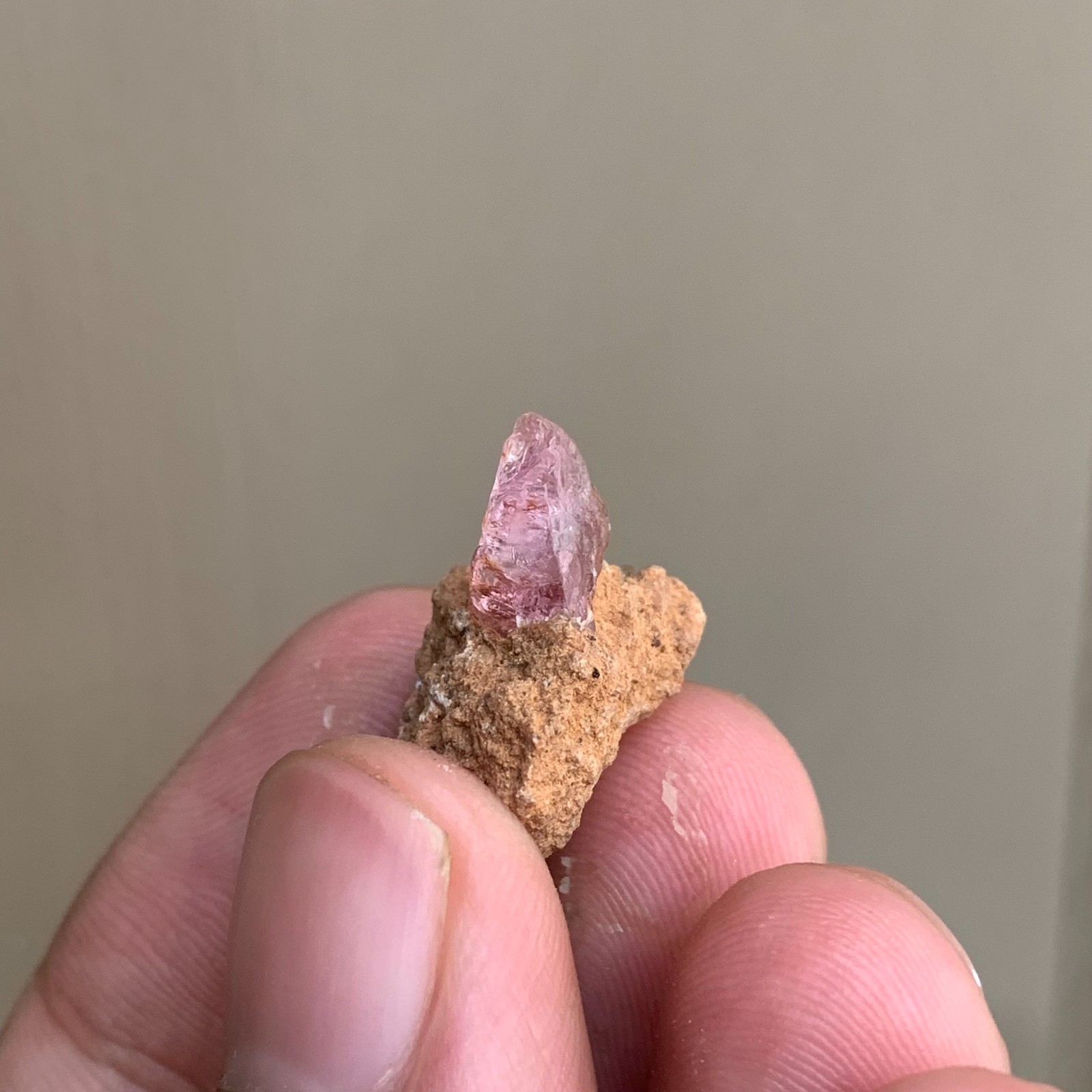 Pink topaz crystal specimen | 3.3g | Etched crystal | Thumbnail size | Pakistan