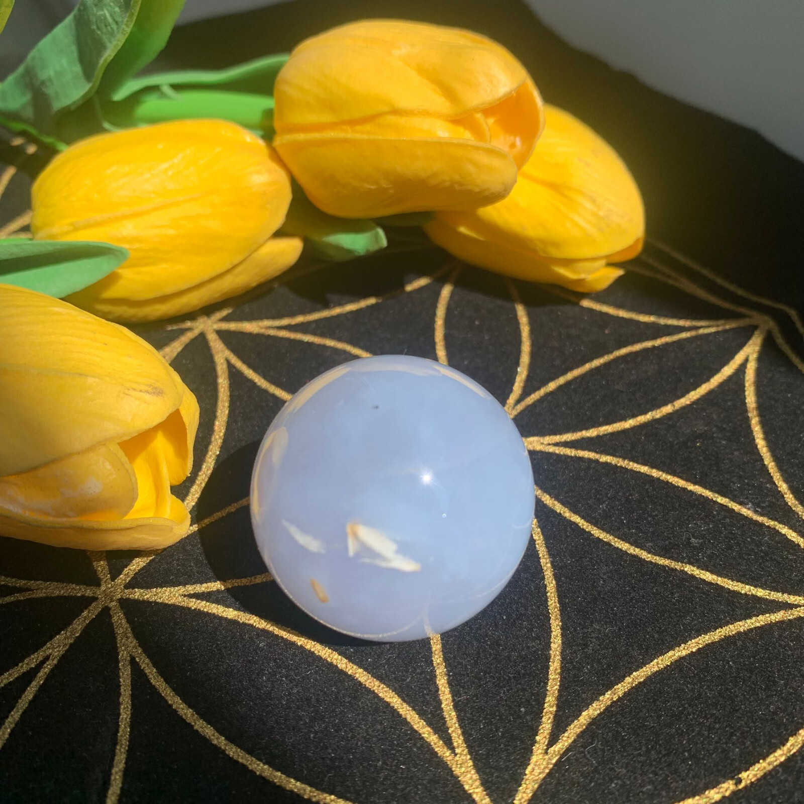 35mm 63g Blue Chalcedony Sphere Energy Ball Crystal Healing Stone Spiritual Deco