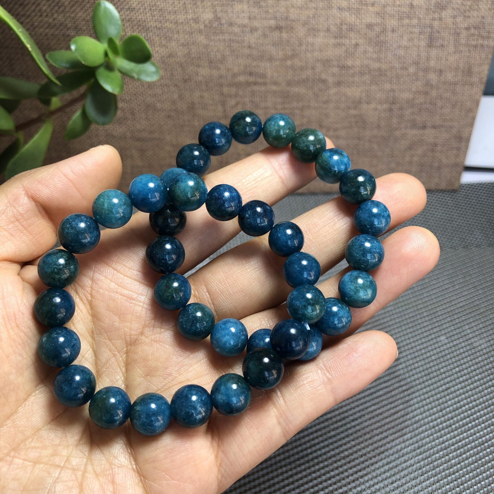 2pcs Natural Polished Apatite bracelets Crystal ball sphere Specimen 10mm A1280