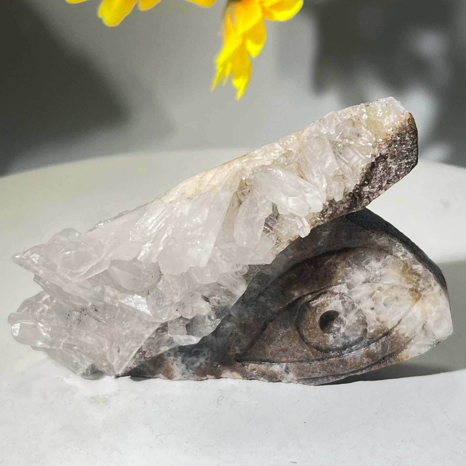 64gNatural white crystal cluster carving of God’s Eye