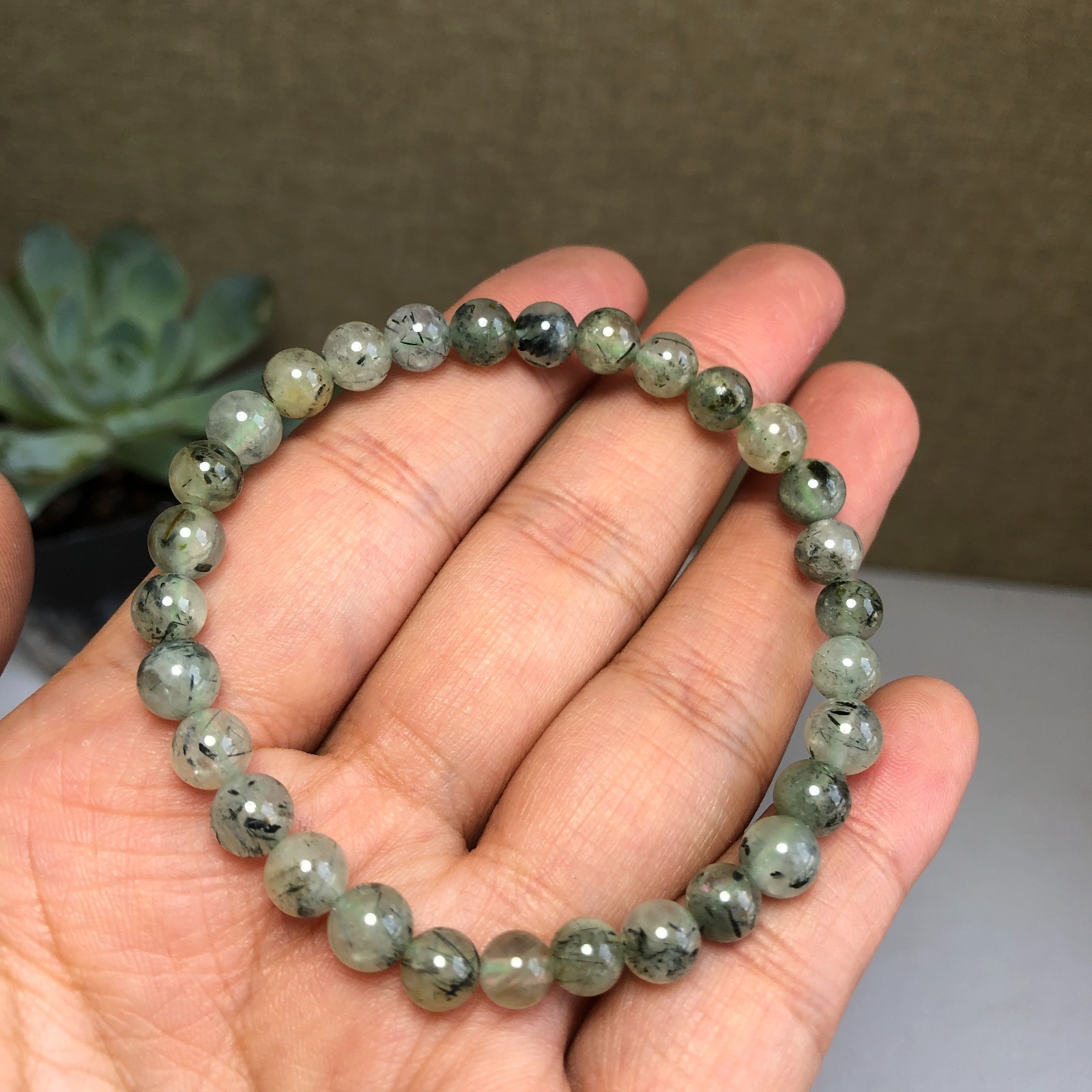 2Pcs Wholesal Prehnite bracelets Crystal ball sphere facet 6mm