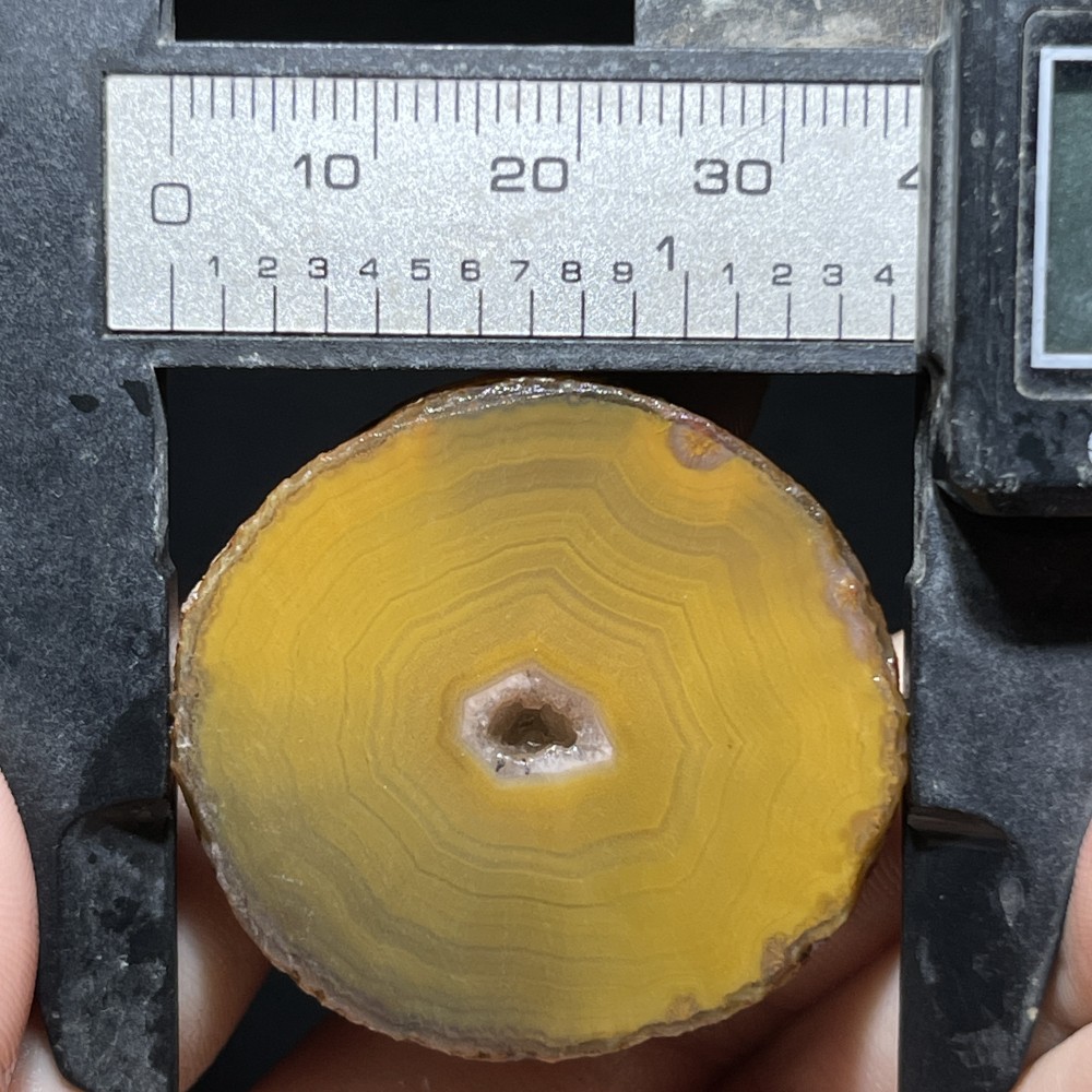 Natural half Rough Chinese Agate crystal geode Achat Nodule Hebei 41g D756