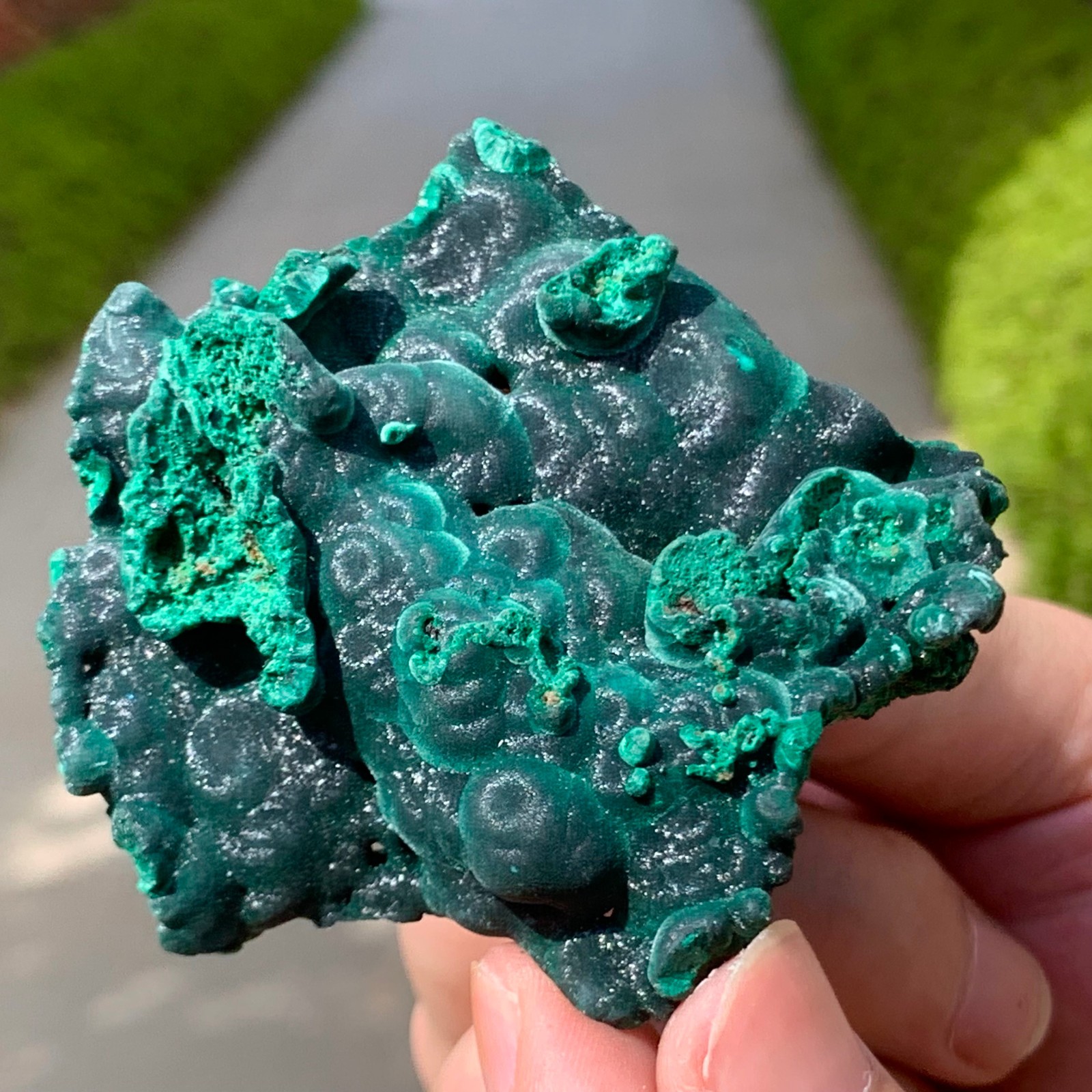 85G Natural glossy malachite cat eye transparent cluster rough mineral Sample