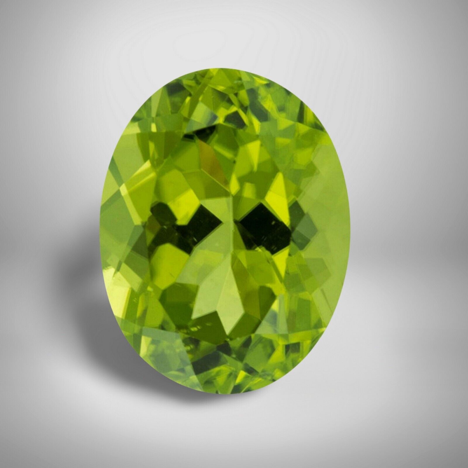 Peridot Oval Cut Gemstone 0.60 Cts – 6×4 mm Vivid Loose Gem