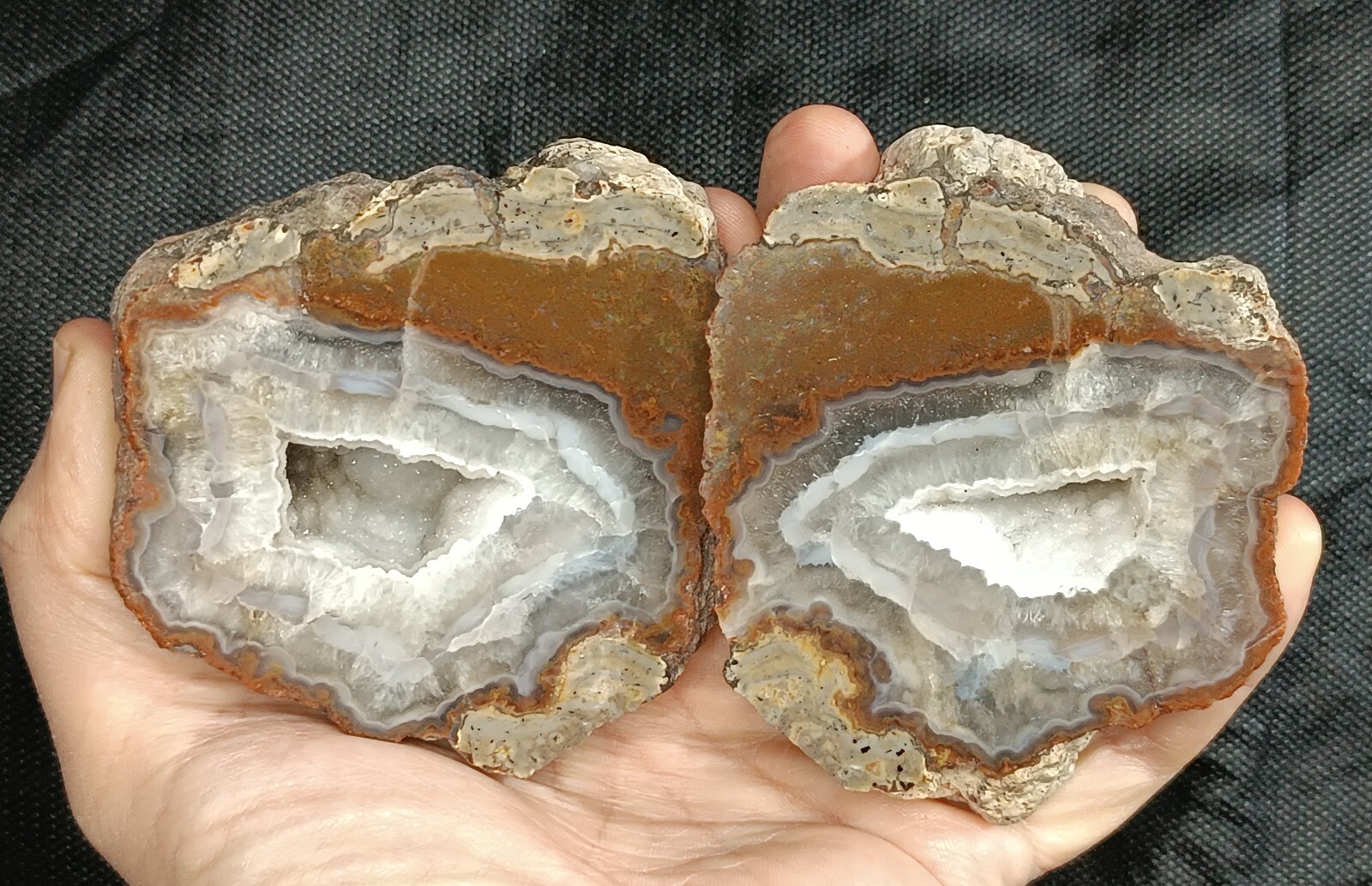 845g/1.86 lb turkish quartz geode agate stone ,customs duty included