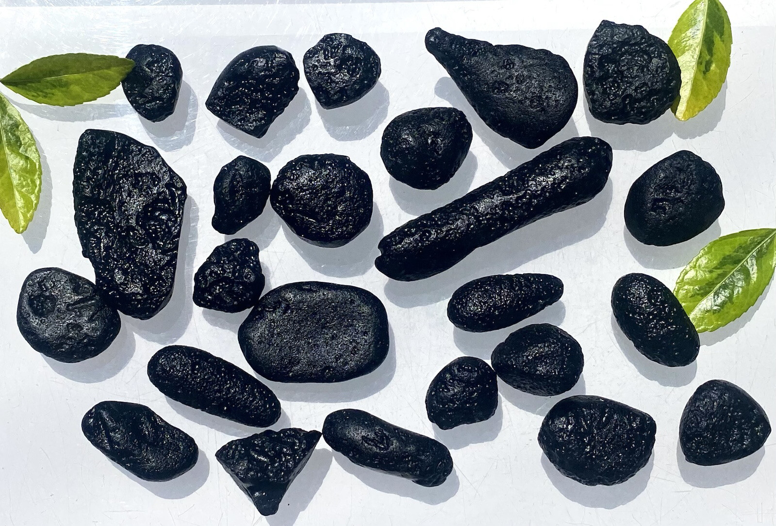 Wholesale Lot 1 Lb Natural Vietnam Tektite Black Tektite Healing Energy
