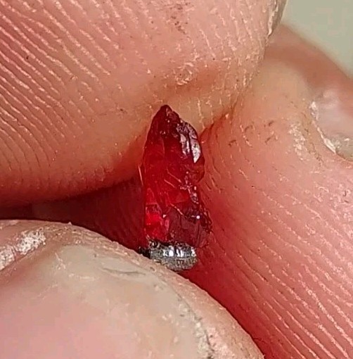 ULTRA RARE GEM RHODOCHROSITE N’Chwaning I Mine, KMF, South Africa