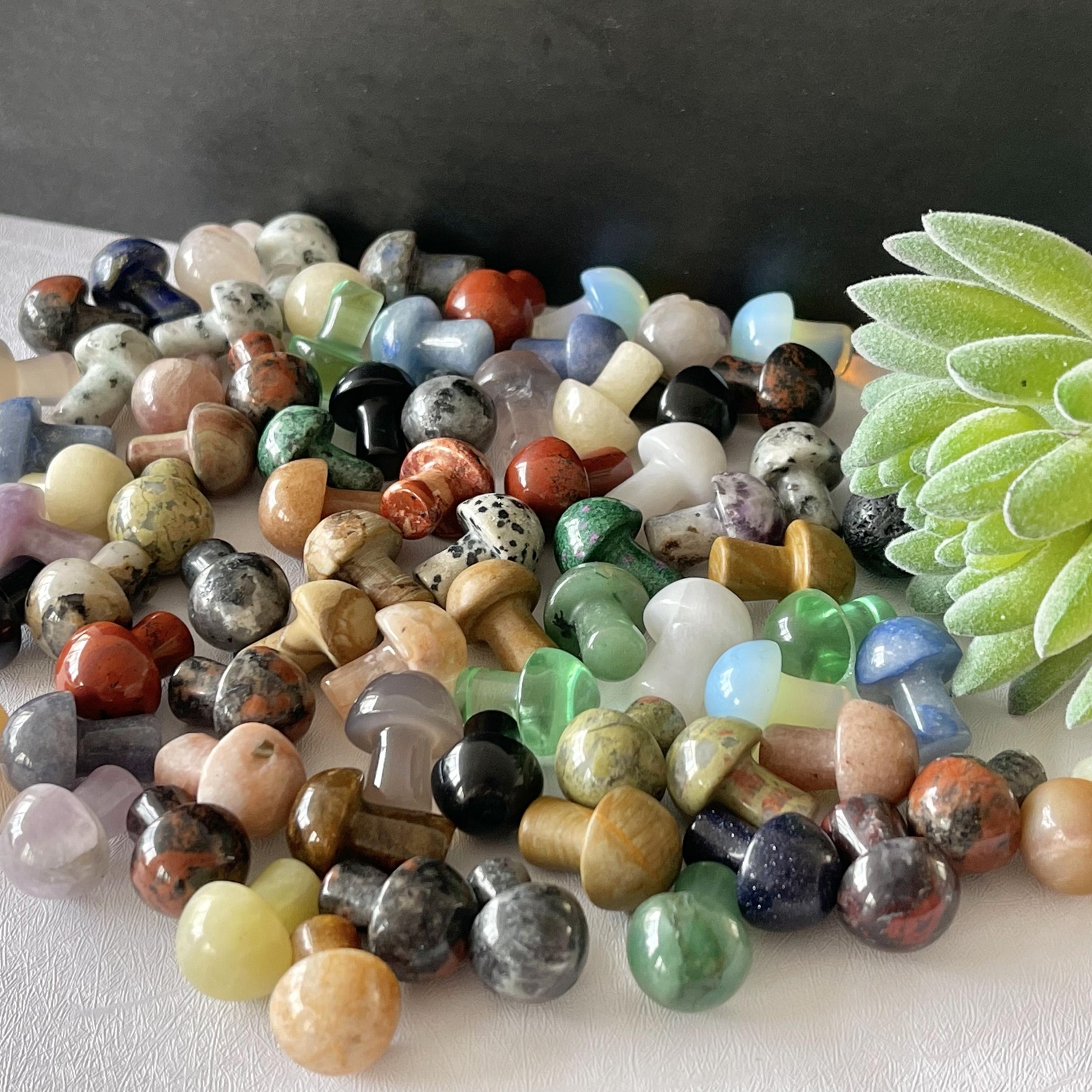 Natural Mix mini Mushroom Quartz Crystal Carved Skull Healing Random