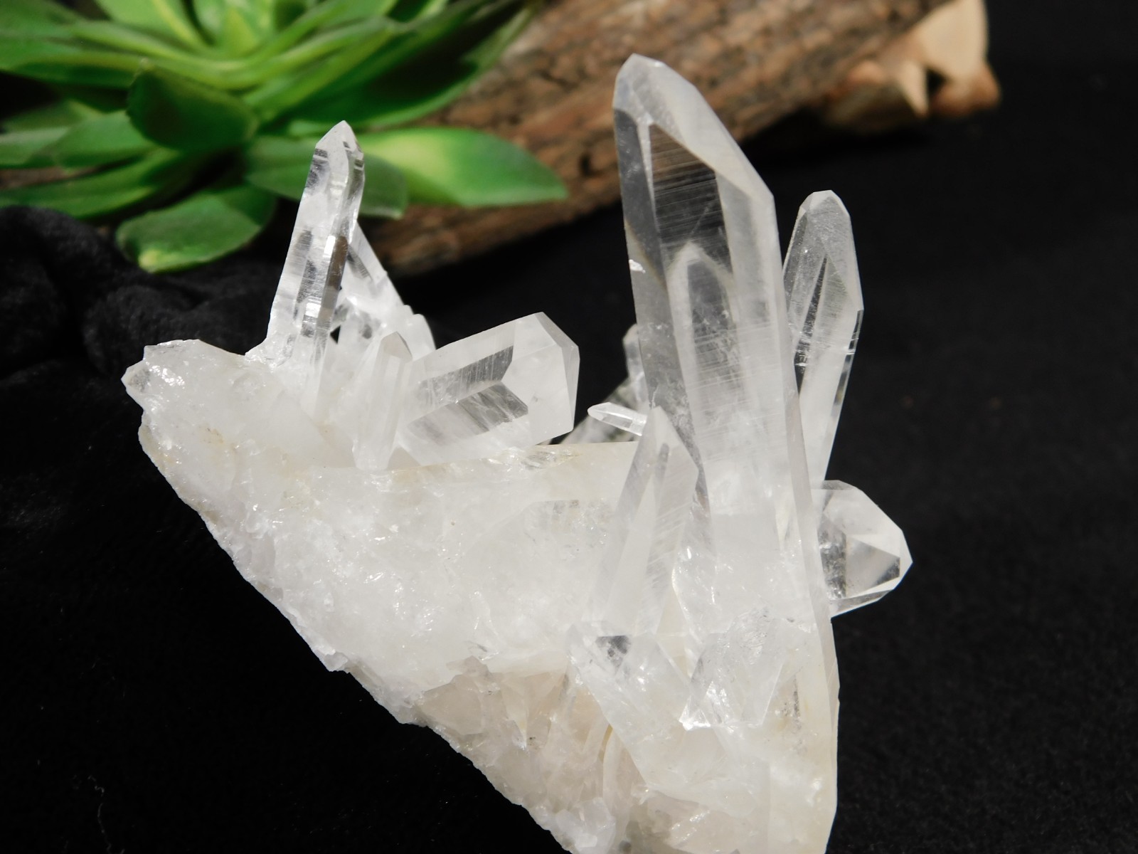SUPER! TRANSLUCENT Quartz Crystal Cluster Collier Creek ARKANSAS 130gr