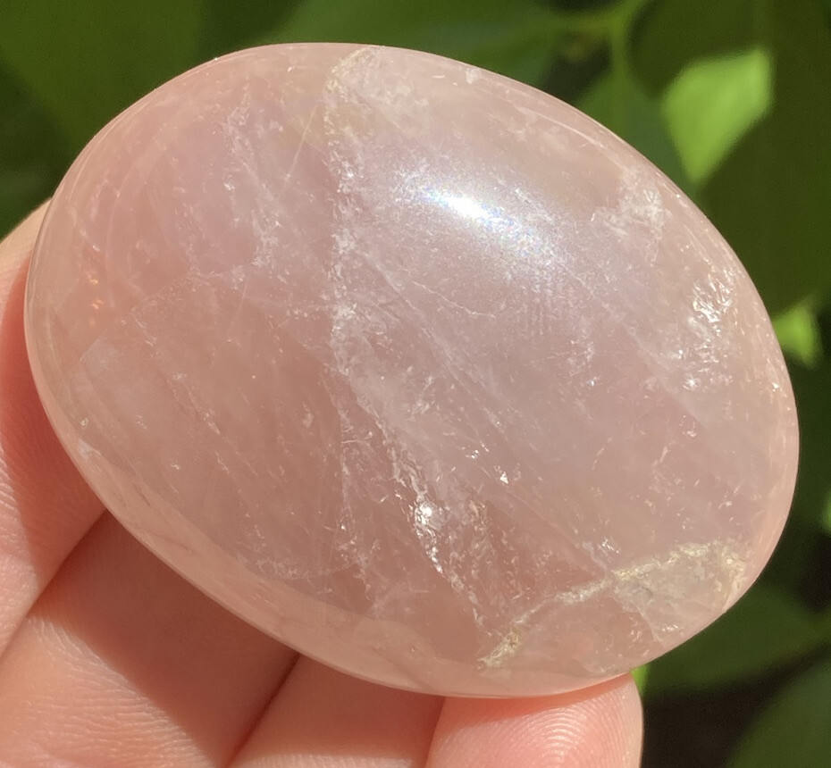 Handmade Polished PINK ROSE QUARTZ Healing Crystal Palm Stone MADAGASCAR 2.08″