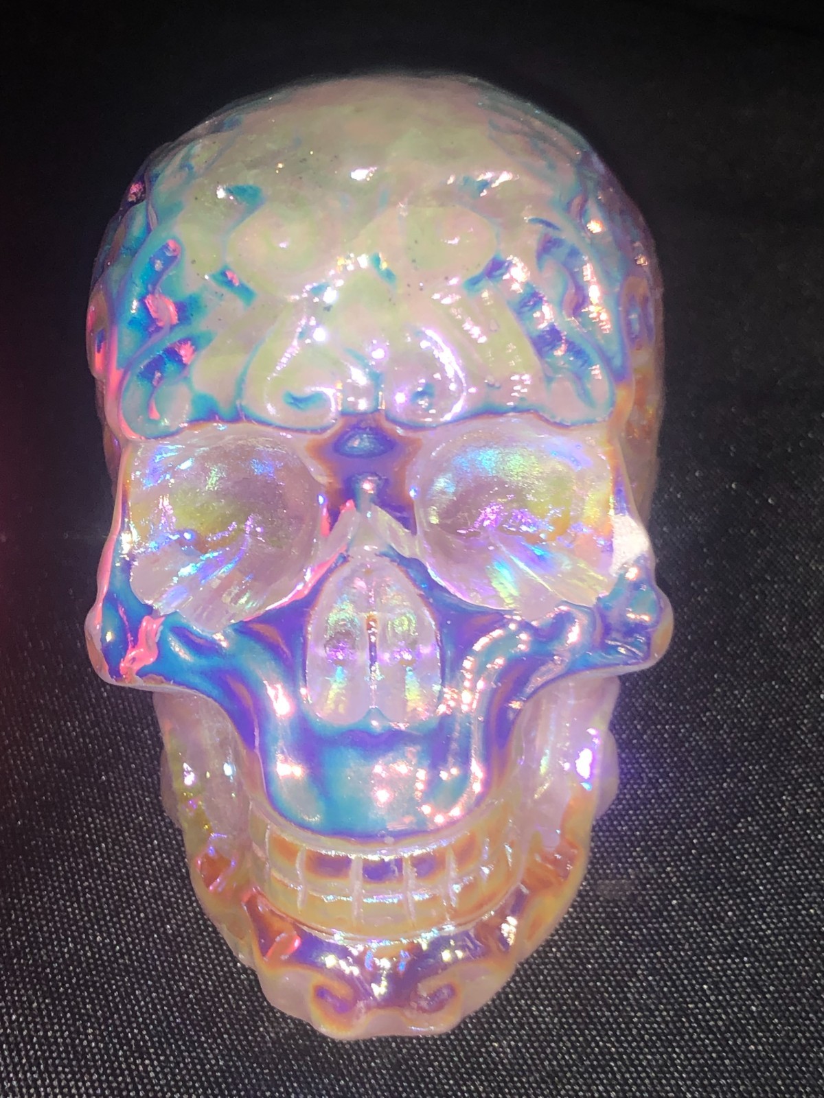 BEAUTIFUL DECOR 2 QUARTZ SKULLS WITH ELECTRO AURA PLATING AND PINK SPHERE