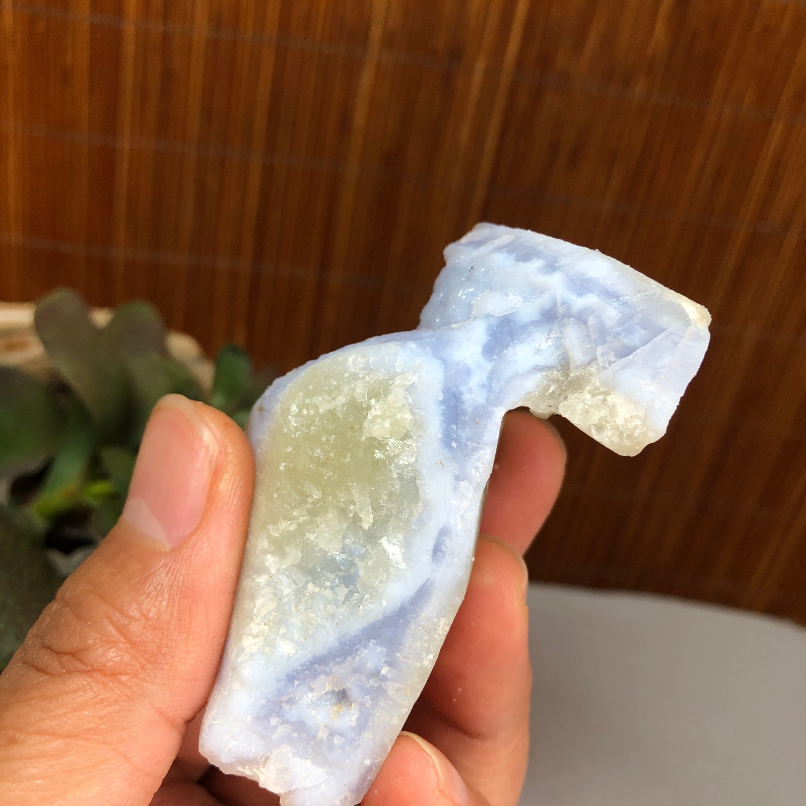 Natural chalcedony agate Crystal gemstone rough original Specimen 62g A1641