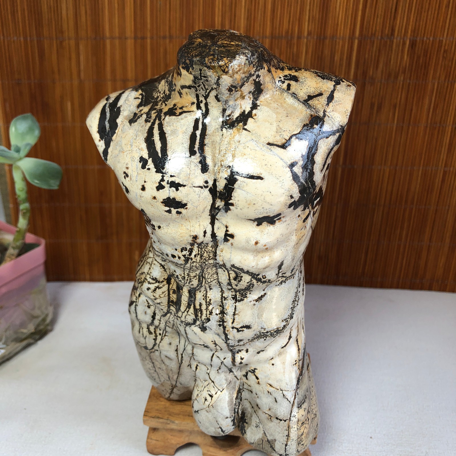 Rare Natural Traditional Chinese Painting Hand Carving male Model 1068g g8386