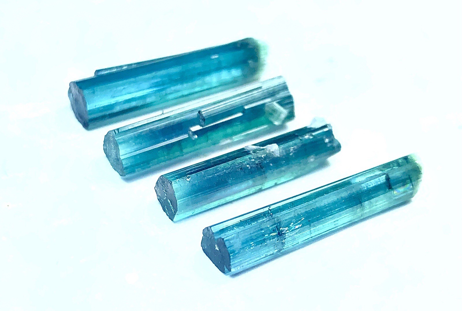 Beautiful Naturel Top Quality indicolite color Tourmaline crystal from afg
