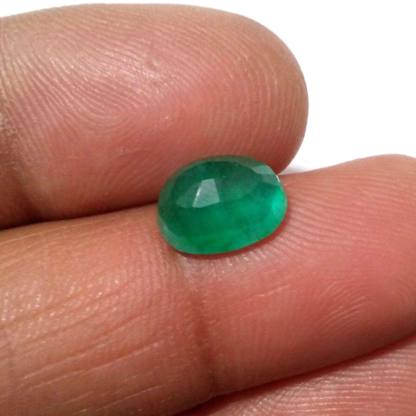 Ultimate Zambian Emerald Oval Shape 3.30 Crt Pretty Green Faceted Loose Gemstone
