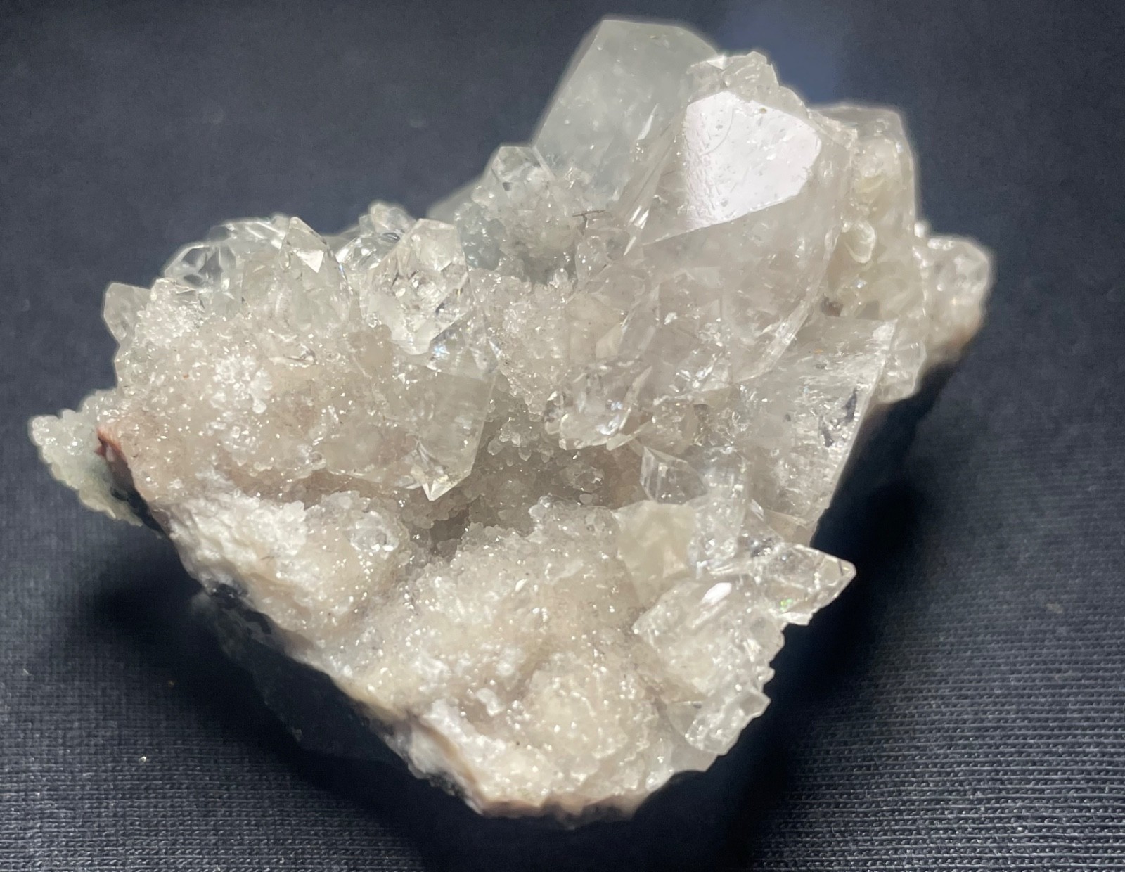 Natural Apophyllite crystal w/ chiral mineral stone 104 gr 6.5x4x4 cm