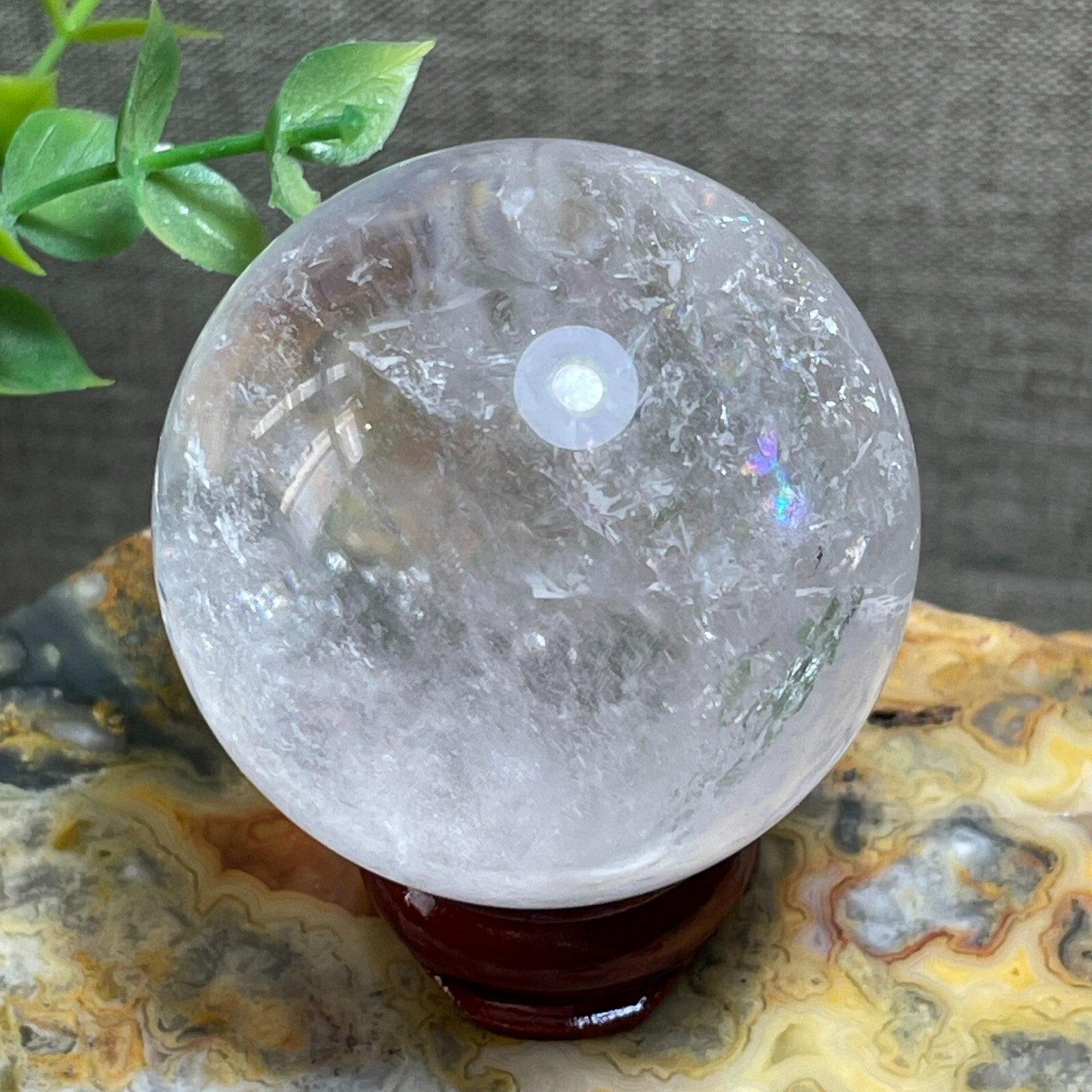 rainbow White Clear stone Sphere Ball Healing original stone decoration 113g A1