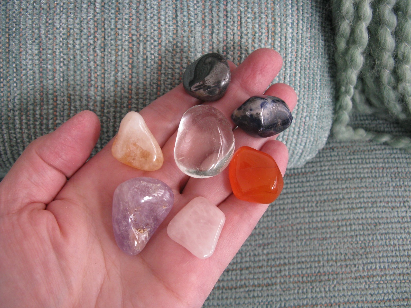 NEW CHUNKY CHAKRA CRYSTAL HEALING STONE NATURAL GEMSTONE SET w/Bag