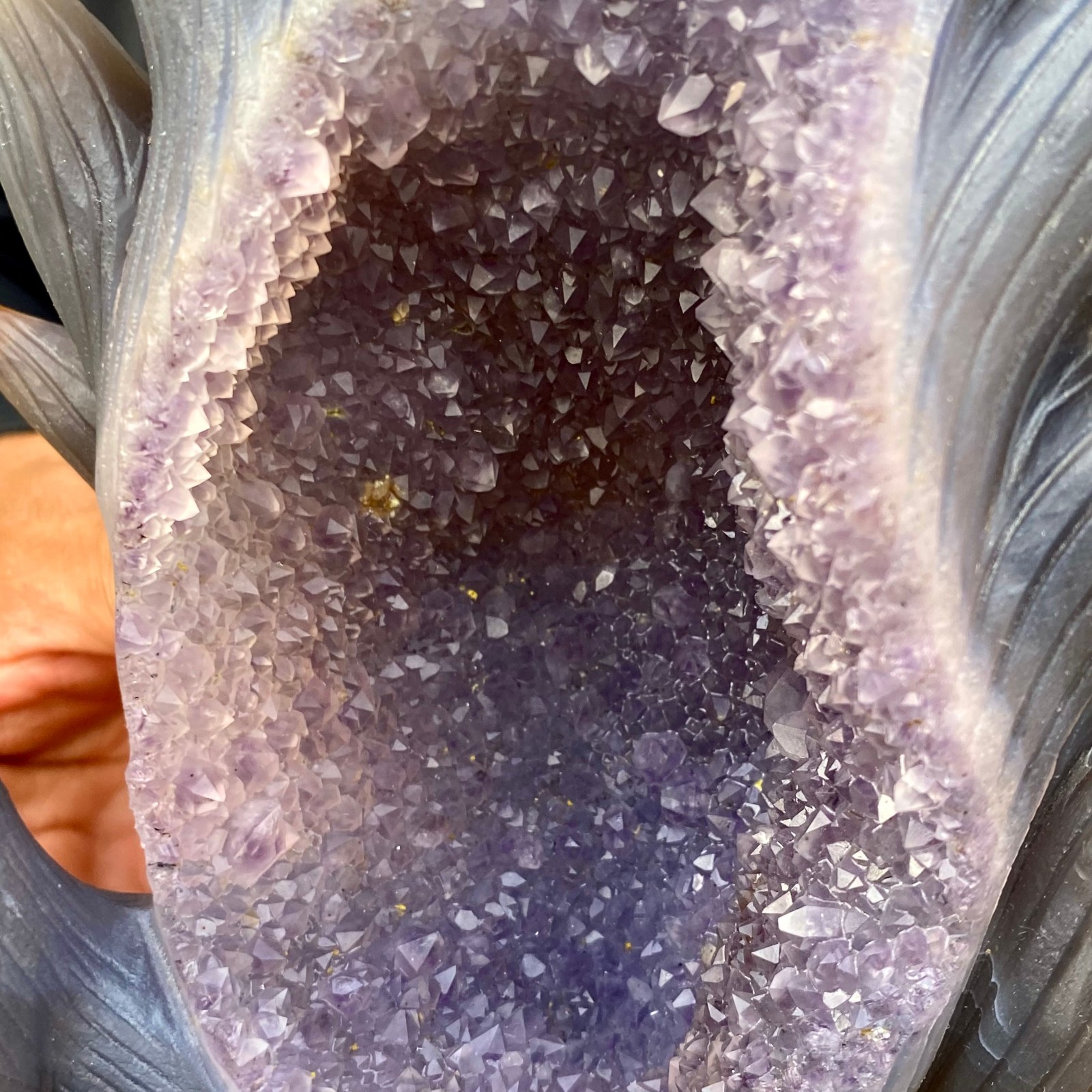 2.86LB Natural Agate Geode Hand Carved Nine-tailed Fox Quartz Crystal Decor