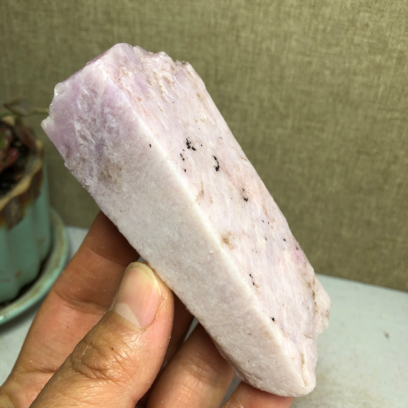 91-37-28mm NATURAL ROUGH KUNZITE PINK SPODUMENE CRYSTALS 222g A3645