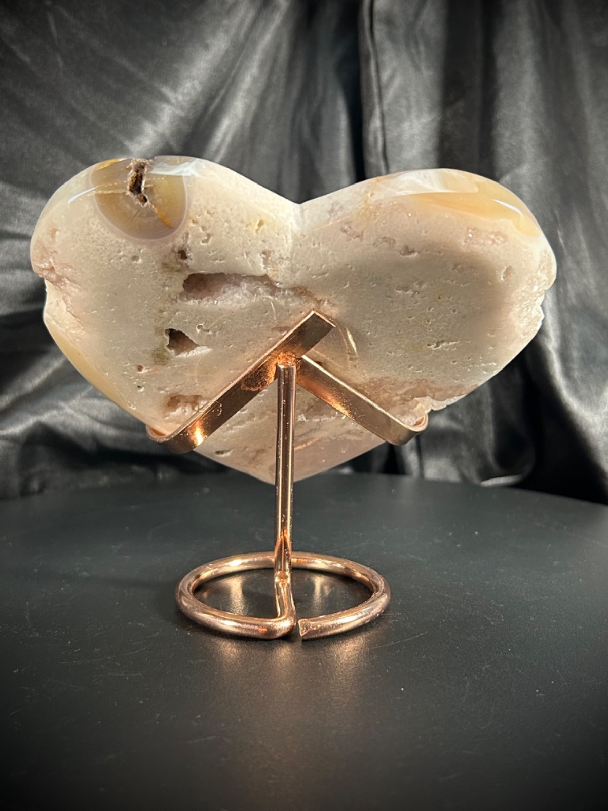 5.11″ Lovely Pink Amethyst Heart With Metal Stand 1lb 1.6oz (500 grams)