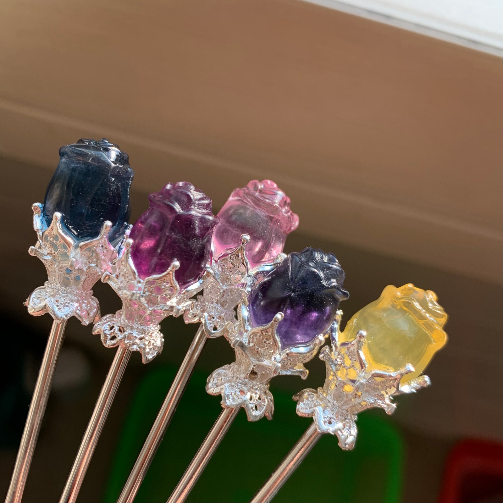 5pc Natural fluorite carved rose hairpin quartz crystal reiki healing random