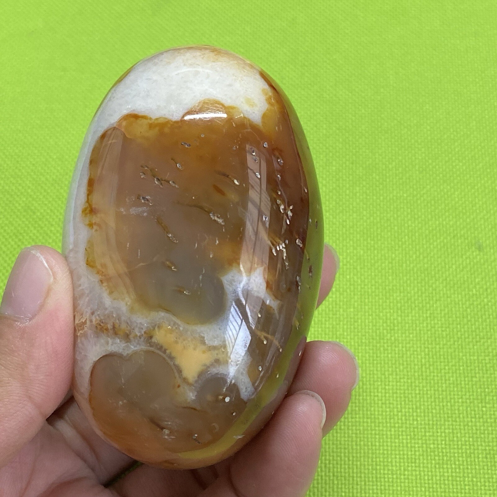 77mm242g Beautiful Patterns Red Agate Carnelian Palm Stone Reiki Crystal Md Y098