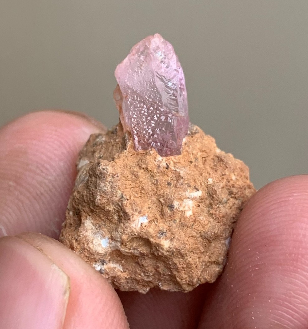 Pink topaz crystal specimen | 3.3g | Etched crystal | Thumbnail size | Pakistan