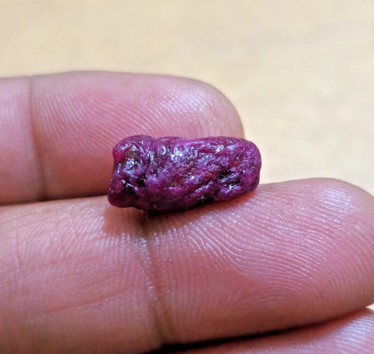 Attractive African Red Ruby 12.45 Crt Raw 17x9x8 MM Red Ruby Rough Gemstone