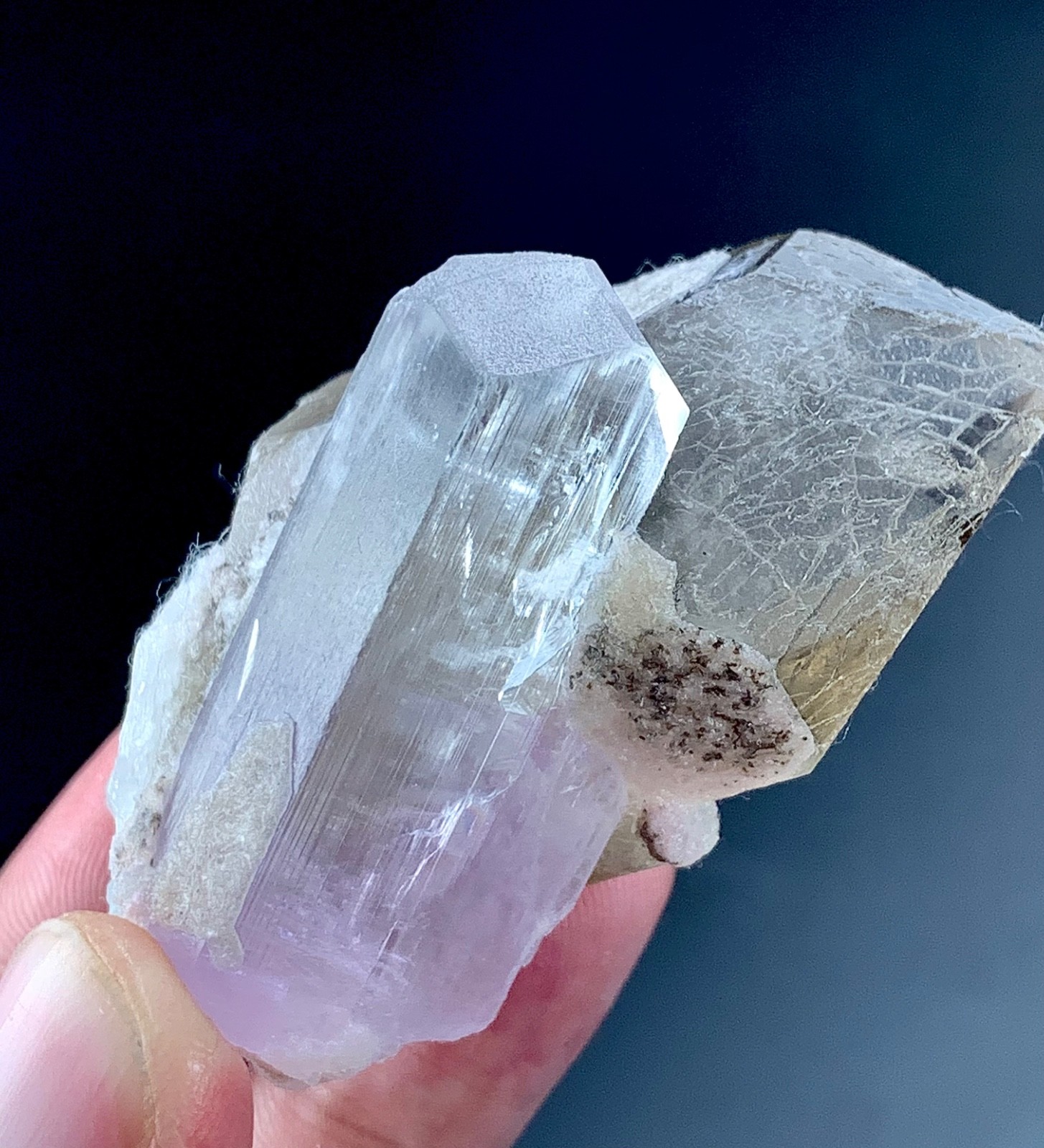 338 Cts Natural Kunzite Crystal Combine With Quartz specimen from Afghanistan