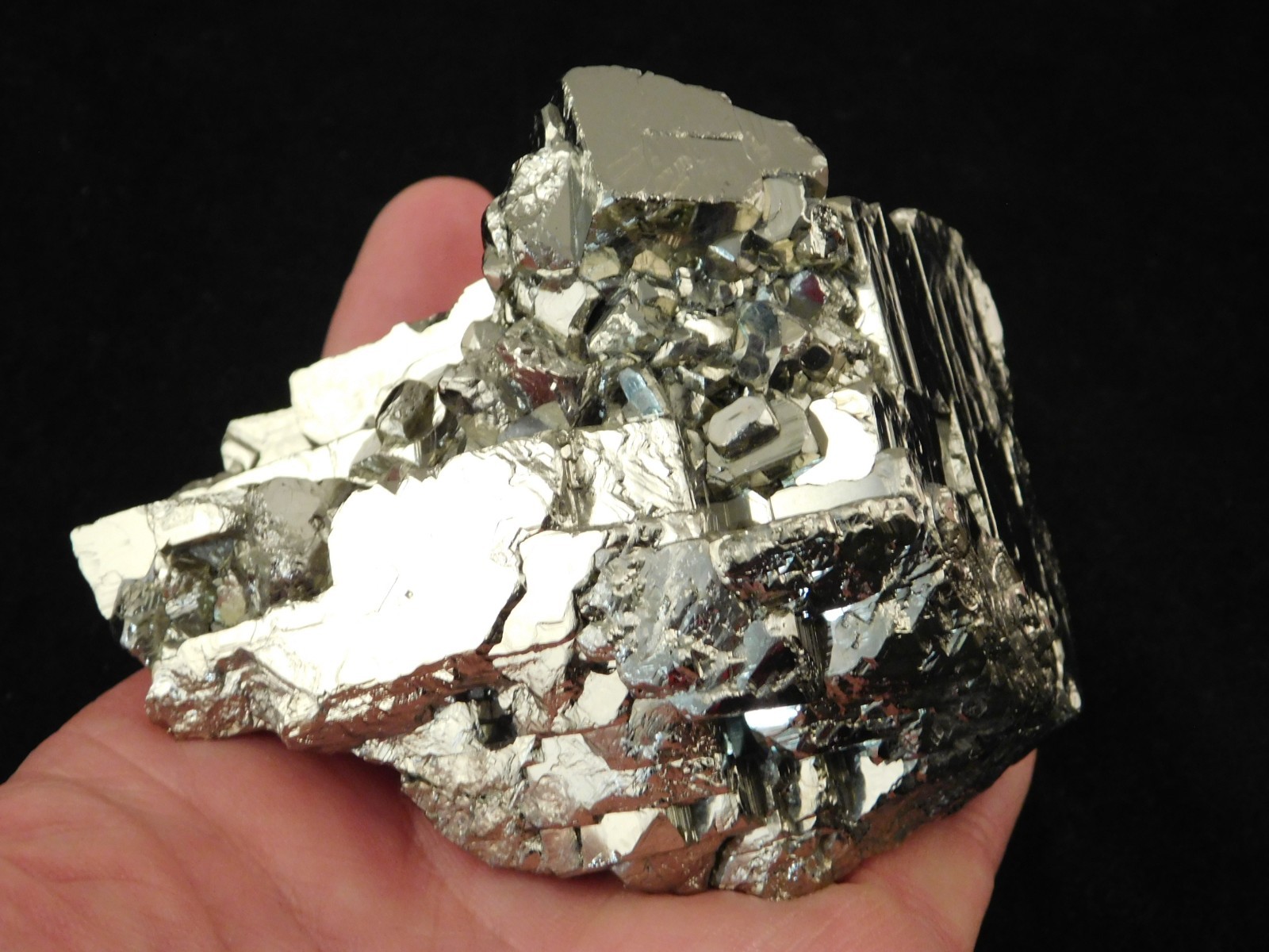 BIG! Stepped PYRITE Crystal CUBE Cluster Nice and 100% Natural Peru 631gr